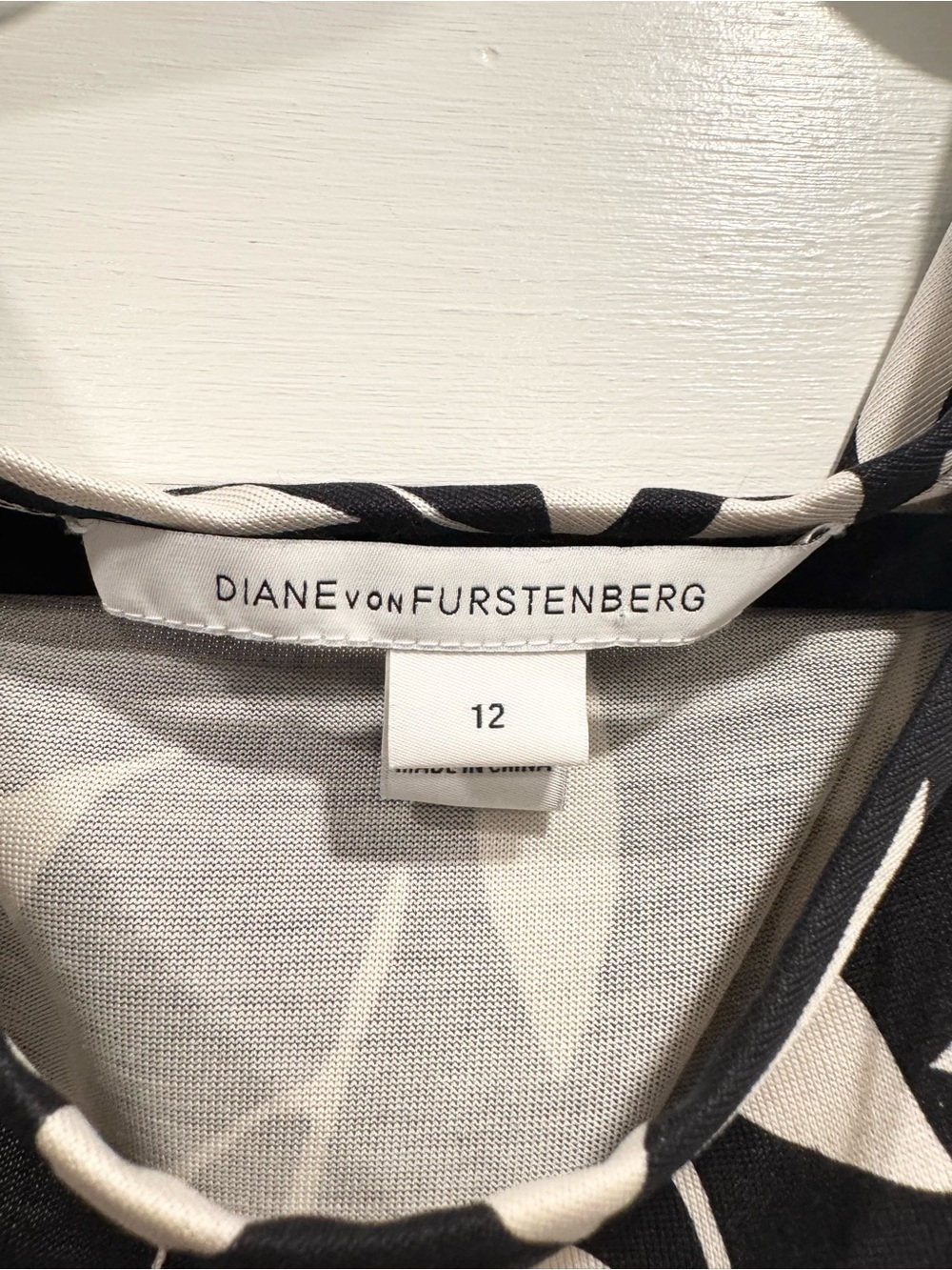 Diane Von Furstenberg 100% Silk New Della Sleeveless Wrap Dress 12 Office Career - Picture 5 of 12